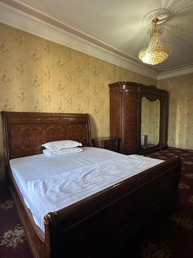 Hello Dushanbe Guest House Exterior photo